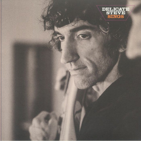 Sings - Vinyl LP vinyl record cover